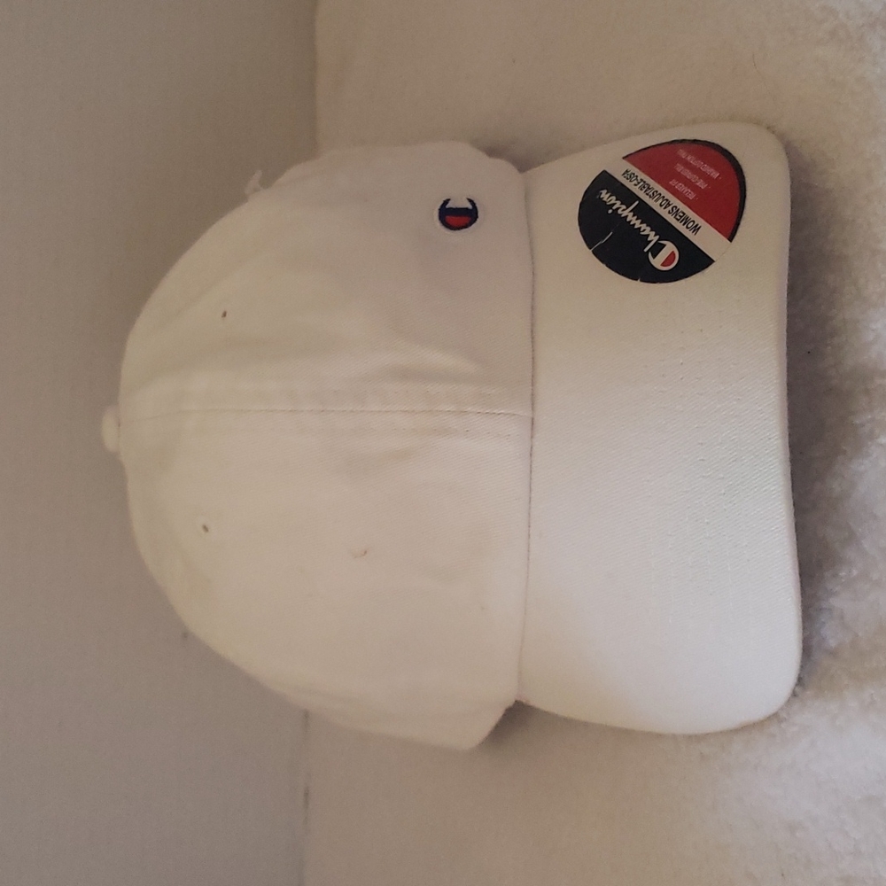 Champion | NWT Women's Relaxed Fit Baseball Cap